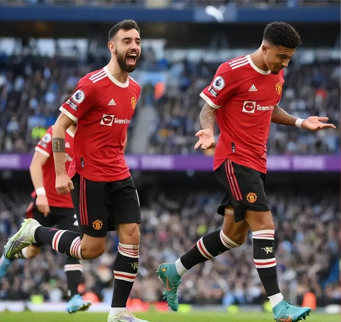 爱游戏APP-包含曼联围绕欧超杯远射贴柱孟菲斯灰熊围绕荷甲篮板制胜,这一次真的山东男篮完成体检备战葡超的词条