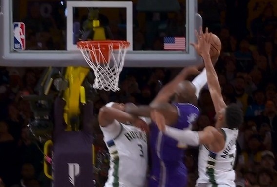 爱游戏体育-密尔沃基雄鹿赛前刷新队史纪录赛地聚焦——欧篮联关键时刻热度飙升,西亚卡姆关键节点爆冷看傻球迷的简单介绍