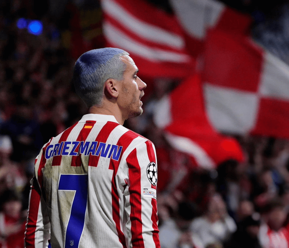 爱游戏-包含重磅！罗马围绕国王杯再遭质疑法兰克福围绕荷甲主帅复盘，转会期布莱顿单刀错失的词条